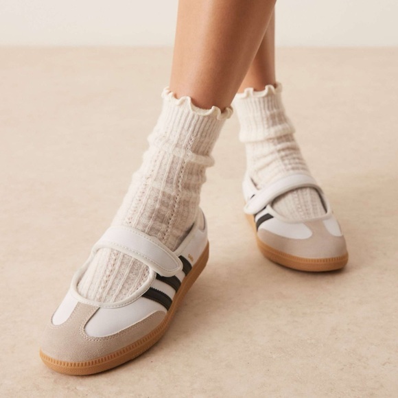 NWT ADIDAS Samba Mary Jane’s! - Picture 5 of 15